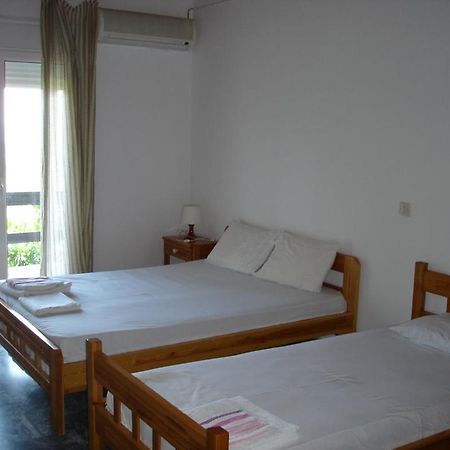 Ilias Appartements Tsaprounis Ellinika  Esterno foto