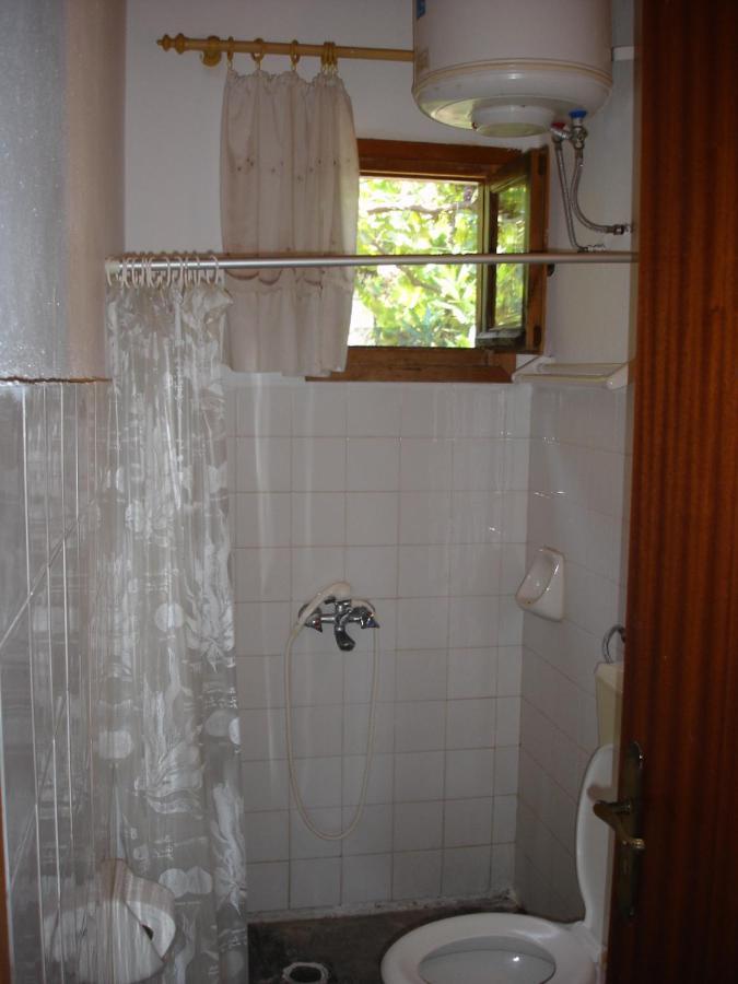 Ilias Appartements Tsaprounis Ellinika  Esterno foto