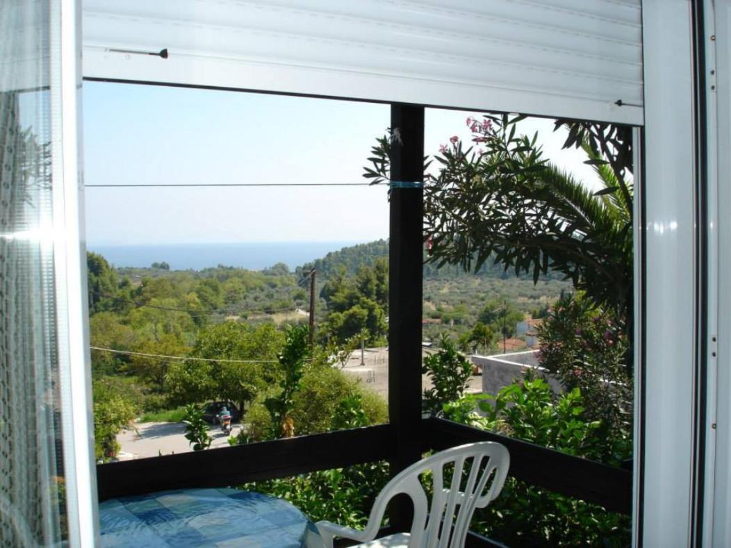 Ilias Appartements Tsaprounis Ellinika  Esterno foto